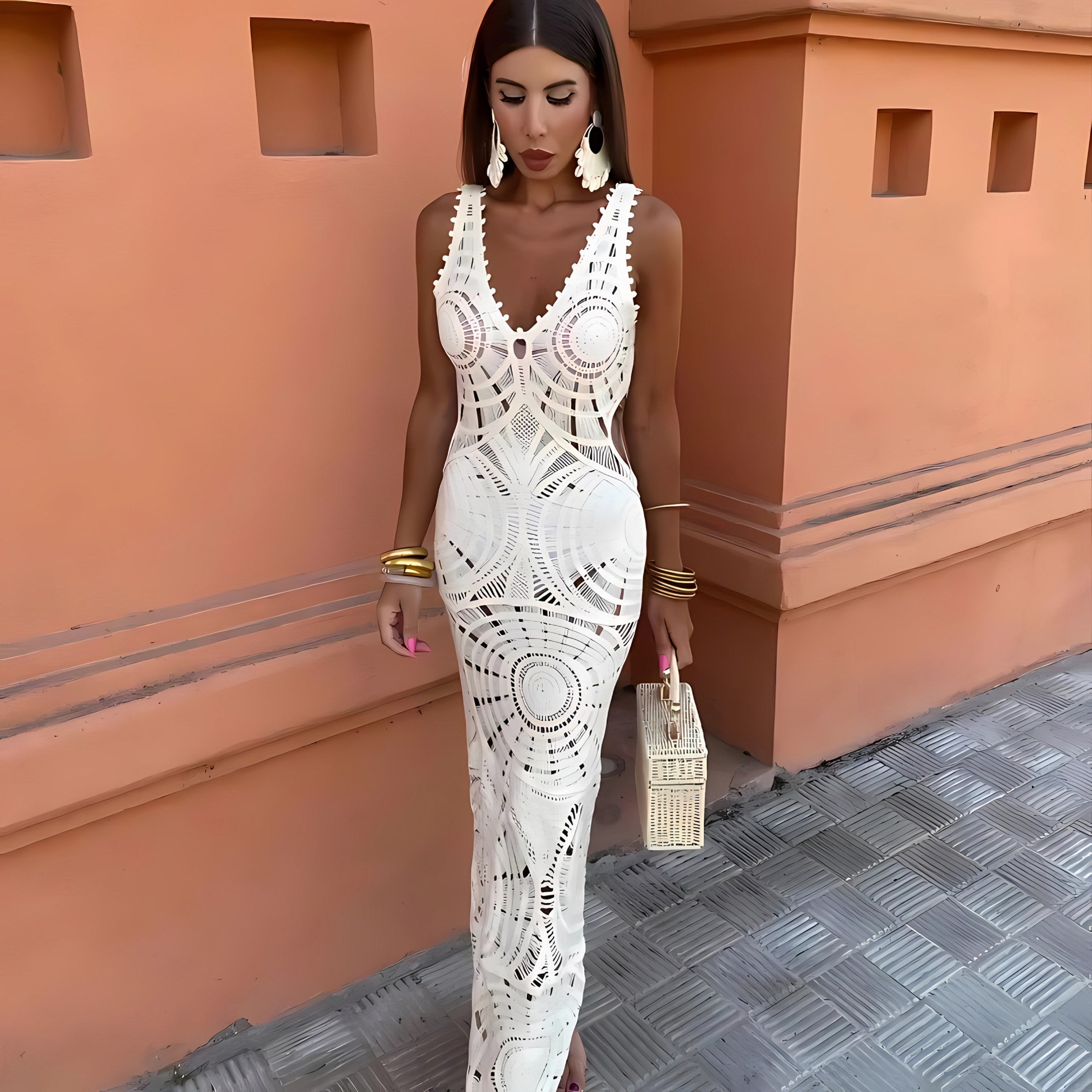 Women's Sleeveless Lace Maxi Dress — view 3