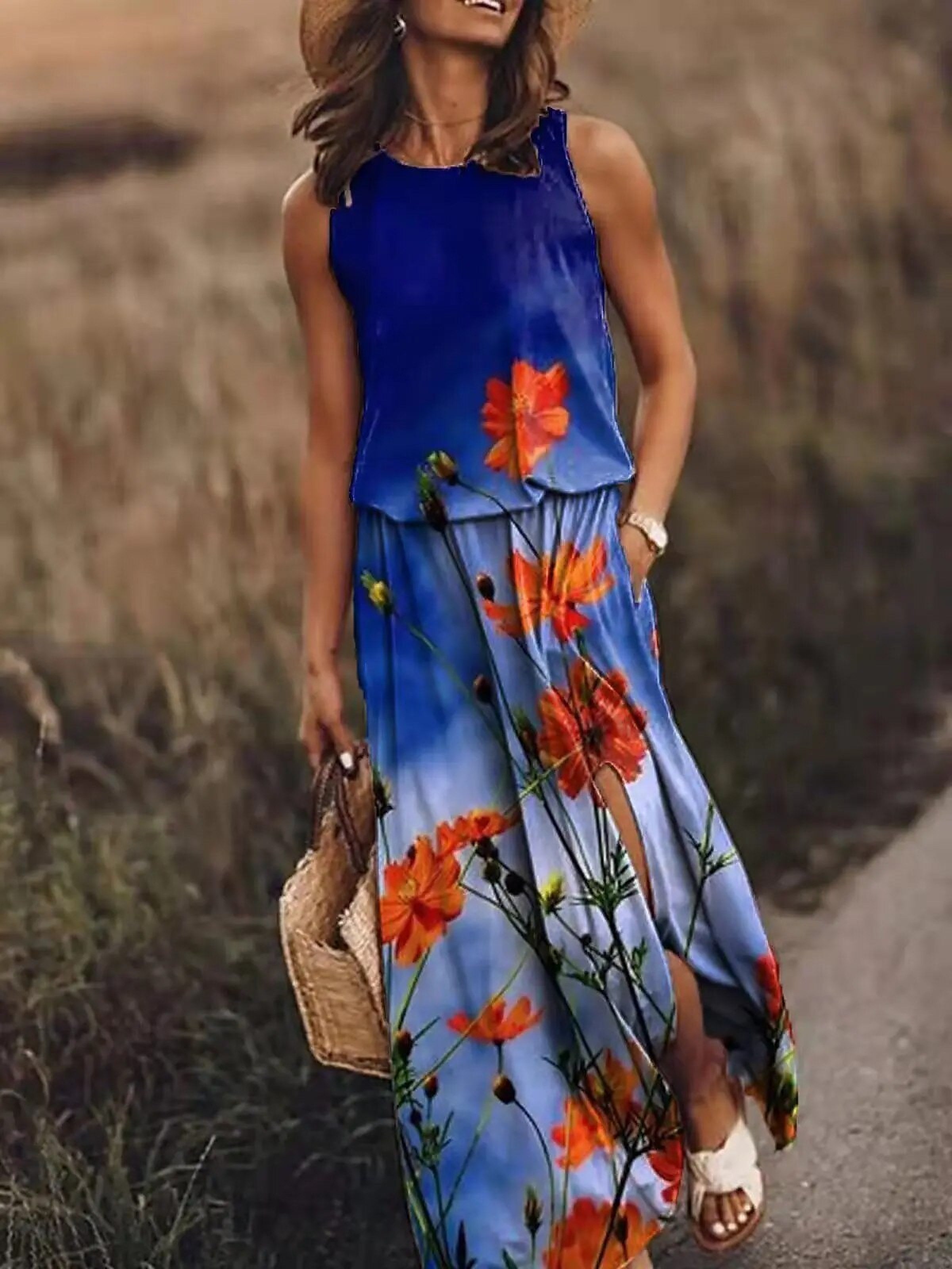 Women's Graphic Print Sleeveless Maxi Dress — view 2