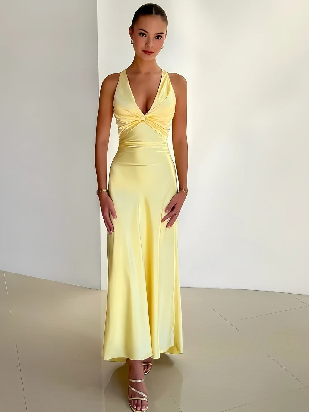 Women's Sleeveless Open Back Maxi Dress — view 1